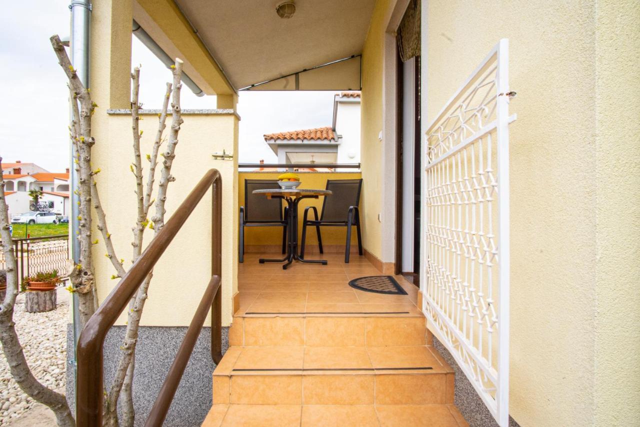 Apartman Luka Fazana Luaran gambar