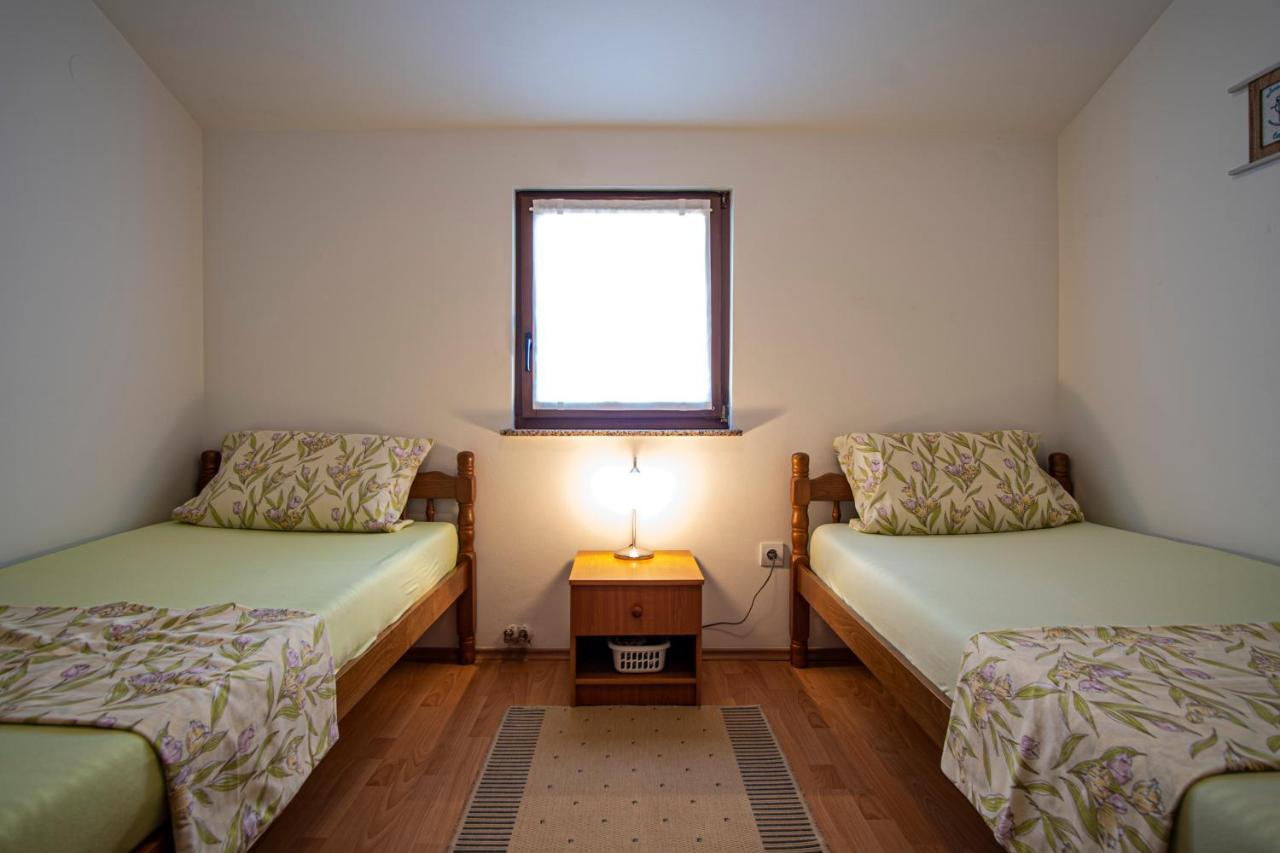 Apartman Luka Fazana Luaran gambar