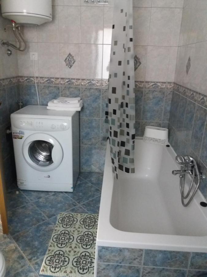 Apartman Luka Fazana Luaran gambar
