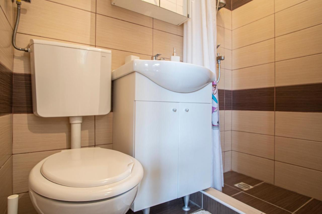 Apartman Luka Fazana Luaran gambar